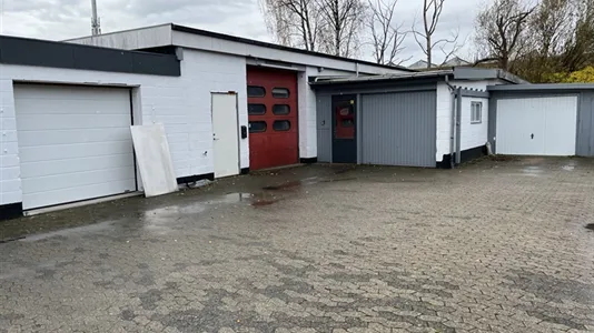 Warehouses for rent in Viby J - photo 1