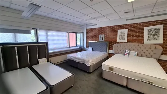 Showrooms for rent in Vallensbæk - photo 3