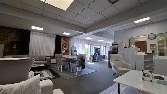 Showrooms for rent in Vallensbæk - photo 4