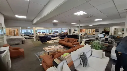 Showrooms for rent in Vallensbæk - photo 12