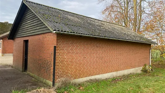 Garages for rent in Børkop - photo 7