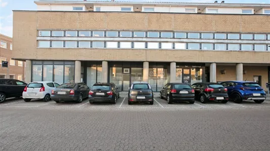 Shops for rent in Taastrup - photo 1