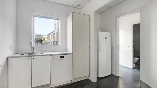 Shops for rent in Taastrup - photo 4