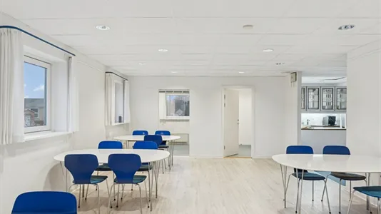 Office spaces for sale in Brøndby - photo 9