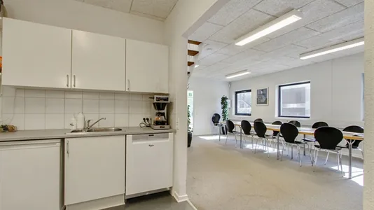 Lagerlokaler til leje i Tilst - billede 9