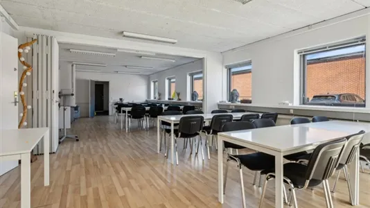 Office spaces for rent in Risskov - photo 3