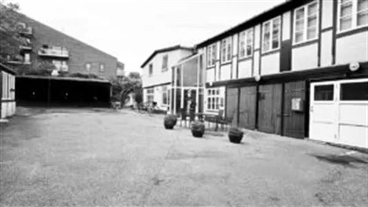 Garages for rent in Søborg - photo 1