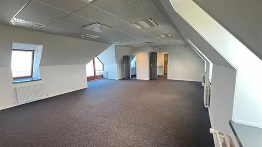 Office spaces for rent in Augustenborg - photo 8