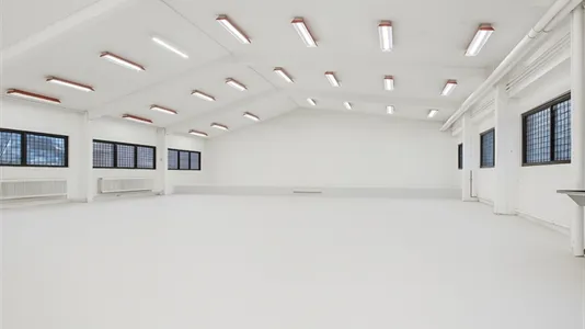 Lagerlokaler til leje i Holte - billede 1