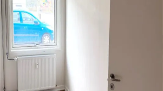 Shops for rent in Albertslund - photo 1