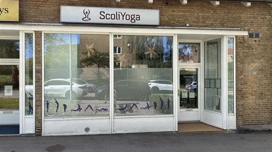 Shops for rent in Kongens Lyngby - photo 1