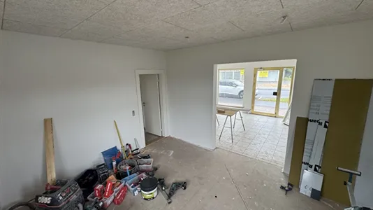 Shops for rent in Silkeborg - photo 3