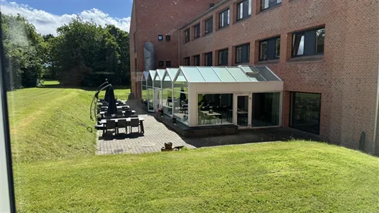 Kontorfællesskaber til leje i Tranbjerg J - billede 3