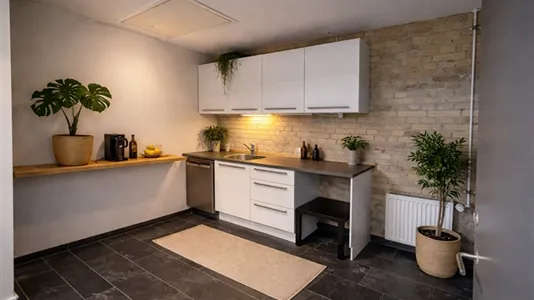Office spaces for rent in Odense C - photo 6