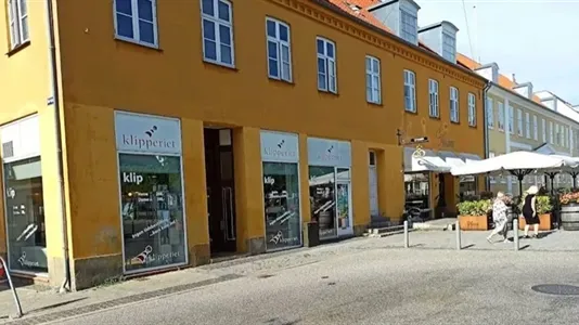 Commercial properties for rent in Maribo - photo 3