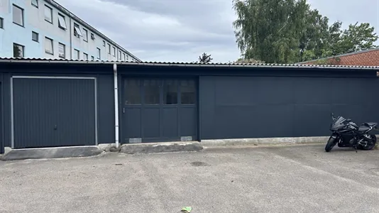 Garages Do wynajęcia in Viby J - zdjęcie 2