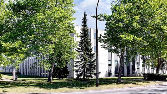 Fleksible kontormuligheder i stor moderne ejendom i Søborg