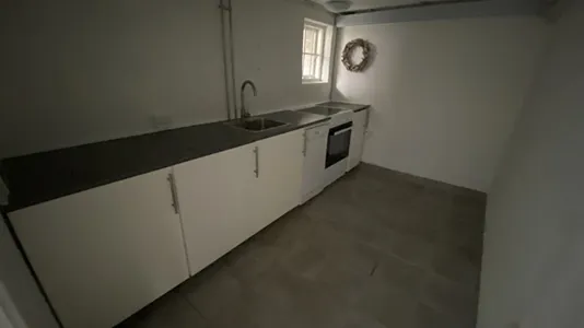 Lagerlokaler för uthyrning i Odense SV - foto 4