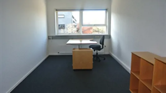 Coworking spaces for rent in Solrød Strand - photo 3